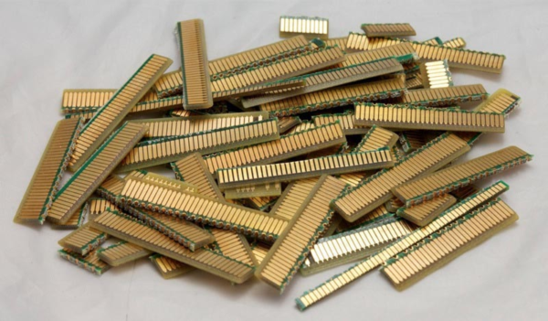 Trimmed Clean RAM Gold Fingers
